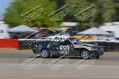 media/Oct-02-2022-24 Hours of Lemons (Sun) [[cb81b089e1]]/1020am (Front Straight)/